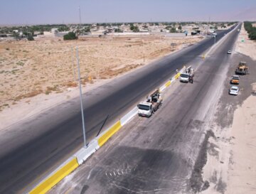 آغاز نصب حفاظ بتنی در مسیر پرتردد بوشهر