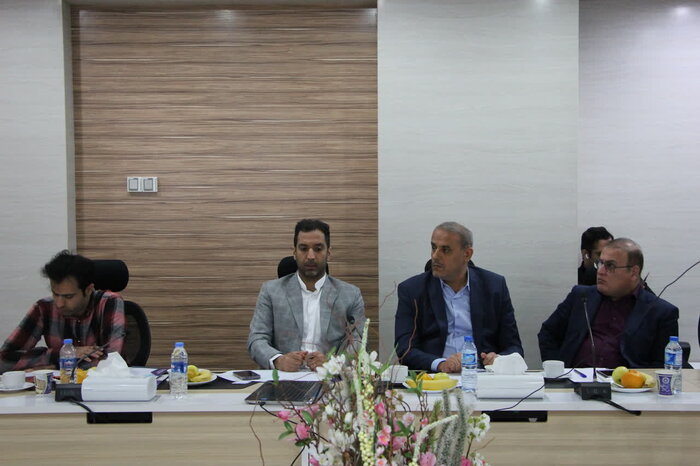 استاندار: رایزنان بازرگانی ایران، تجار خوزستانی را به شبکههای توزیع خارجی مرتبط کنند