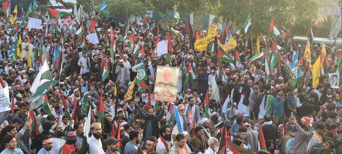پاکستان میں فلسطینیوں سے اظہار یکجہتی کا ایک بڑا اجتماع، "مرگ بر اسرائیل" کے فلک شگاف نعرے