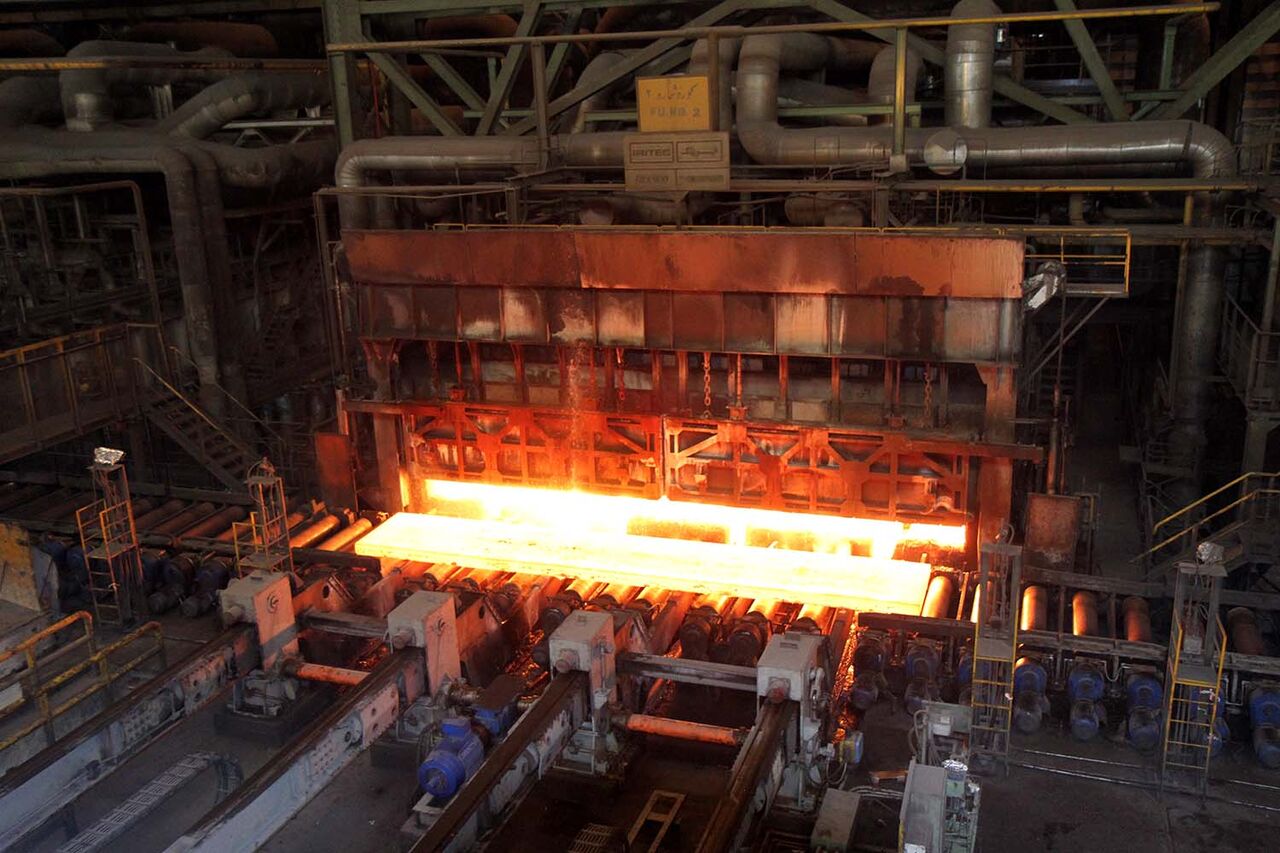 رُشد ۸۰۰ هزار تُنی تولید فولاد ایران در  سپتامبر نسبت به  اوت ۲۰۲۳ میلادی