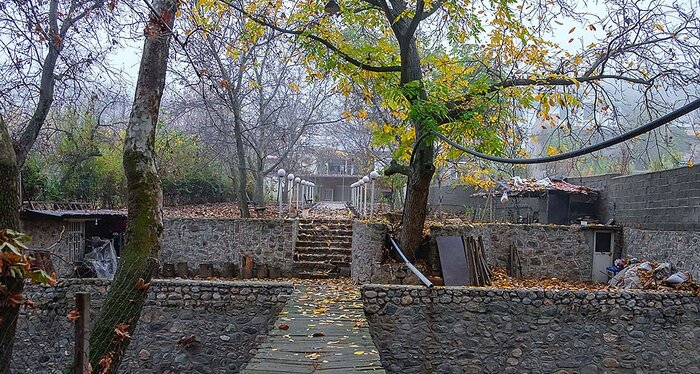 روستای آغشت؛ یک مقصد پاییزی با قلعهای اروپایی