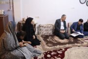 رییس‌کل دادگستری بوشهر به ملاقات خانواده‌های زندانی رفت