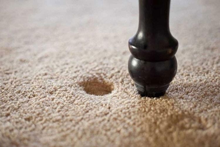 از بین بردن جای مبل روی فرش با چند ترفند ساده