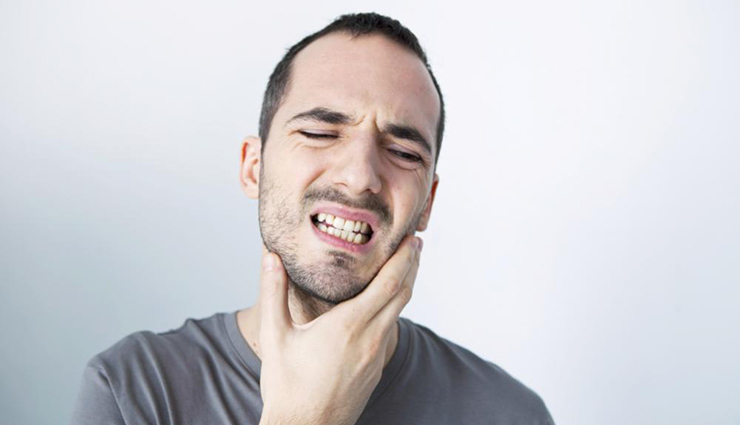 آسیب باورنکردنی استرس به دهان و دندان