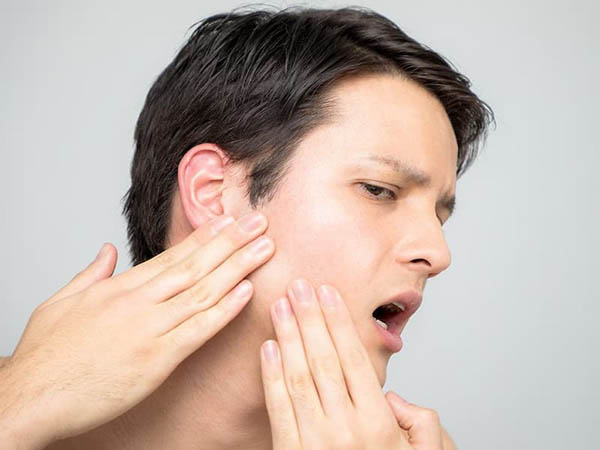 آسیب باورنکردنی استرس به دهان و دندان