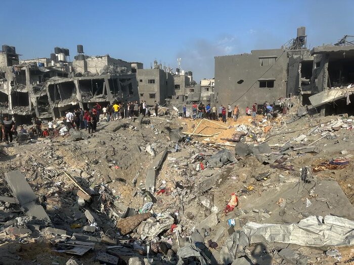 مخيم جباليا.. شهداء بالعشرات يشهدون على مجزرة جديدة