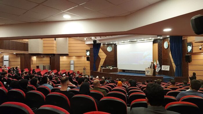 فارغ التحصیلان شیمی در قم بیکار نمیمانند