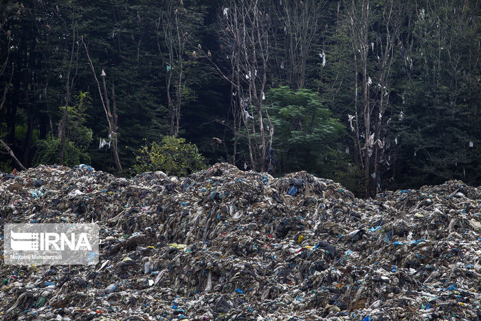 نگرانی مردم تنکابن از ورود شیرابه‌ سایت زباله پرده‌سر به طبیعت