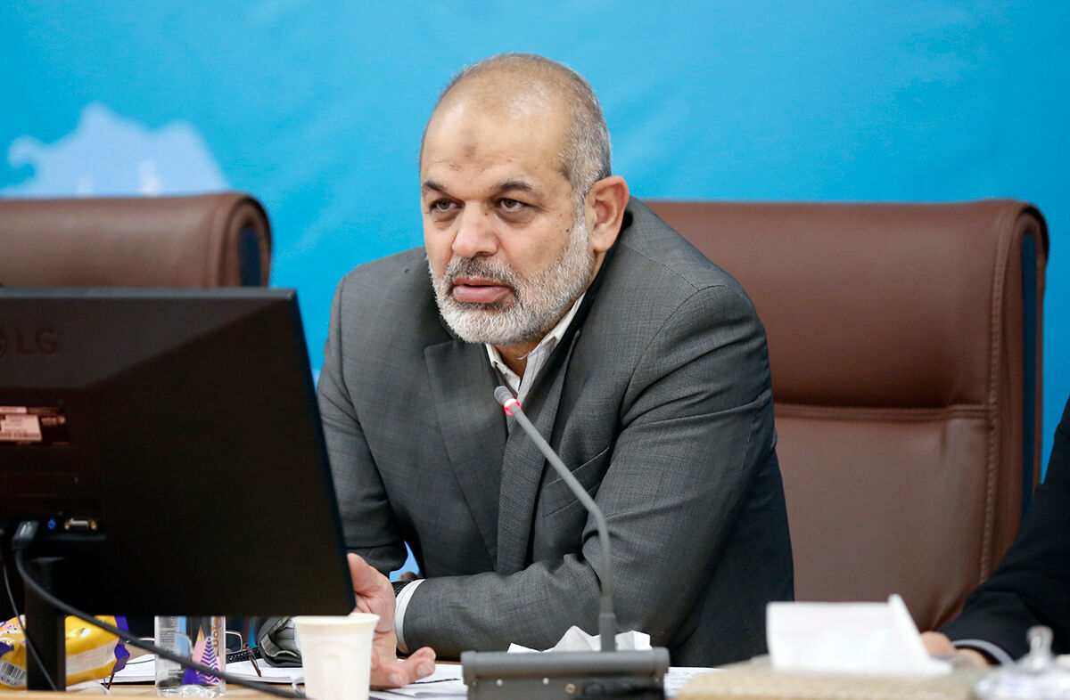 وزير الداخلية الايراني يدعو للوقوف امام سياسة التهجير القسري لسكان غزة