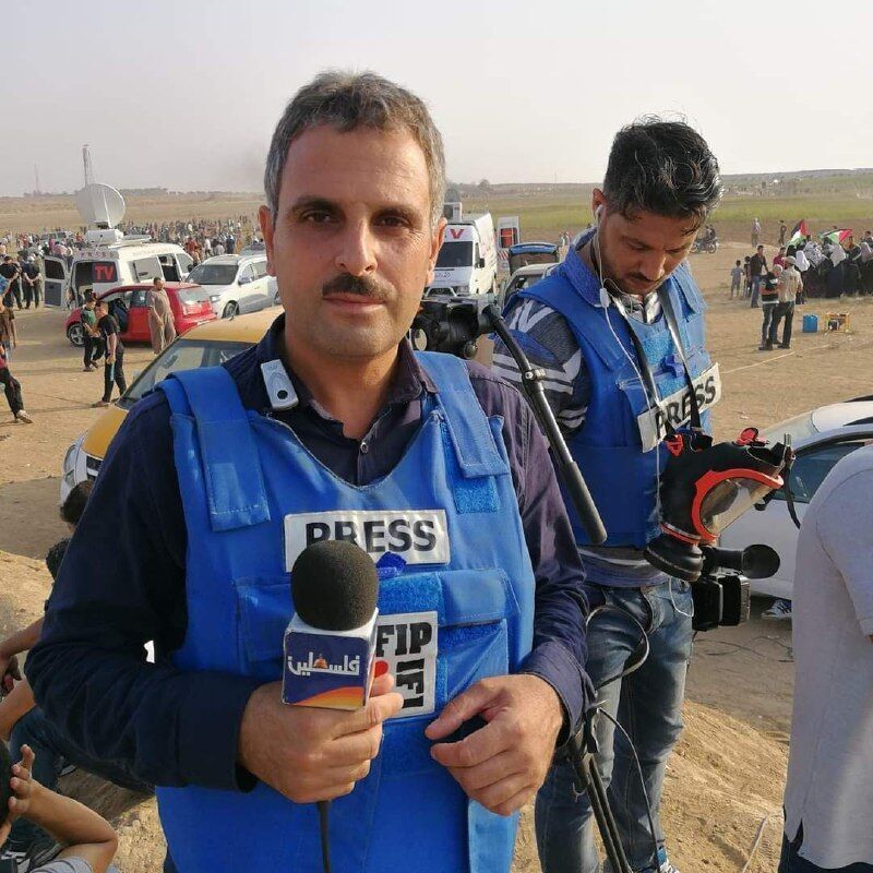استشهاد مراسل تلفزيون فلسطين محمد أبو حطب وعدد من أفراد عائلته