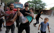 63 Märtyrer beim zionistischen Luftangriff auf eine Schule in Gaza