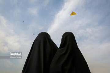 Kite-flying campaign in Tehran in support of Palestinians