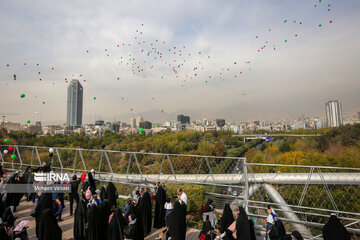 Kite-flying campaign in Tehran in support of Palestinians