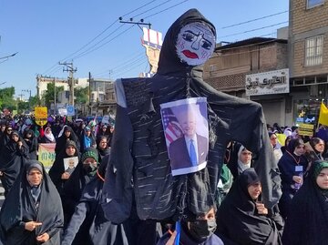 راهپیمایی ۱۳ آبان در شهرهای شمال خوزستان برگزار شد
