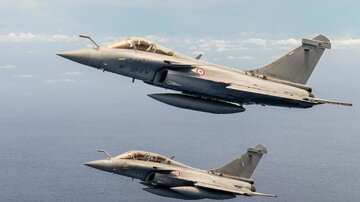 فرانسه با وجود مخالفت آلمان، آماده فروش جت‌های جنگنده به هند و عربستان سعودی است