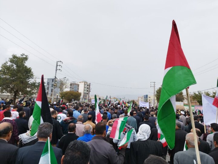 حمایت مردم ایلام از مظلومان فلسطینی در راهپیمایی ۱۳ آبان