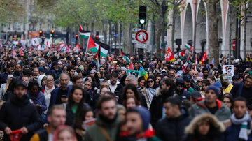 France : 60 000 Parisiens ont manifesté pour Gaza (Palestine)