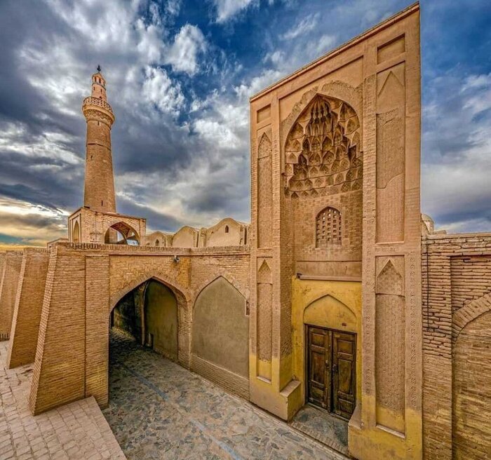 نائین شهر هزاره‌های تاریخی