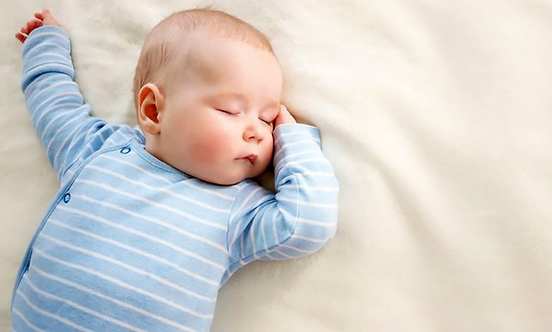 بهترین و اصولی ترین مراحل خواباندن نوزاد در شب