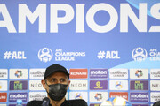 گل‌محمدی: نیمی از بازیکنان پرسپولیس بیمار شده‌اند؛ باید تا فردا صبر کنیم