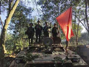 شبه‌نظامیان میانمار کنترل منطقه‌ای در شمال این کشور را به دست گرفتند