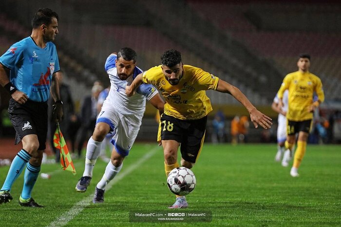 فداکار: پرسپولیس و استقلال نه، فقط ملوان/ گلهایم به سرنوشت سرخپوشان گره خورده است