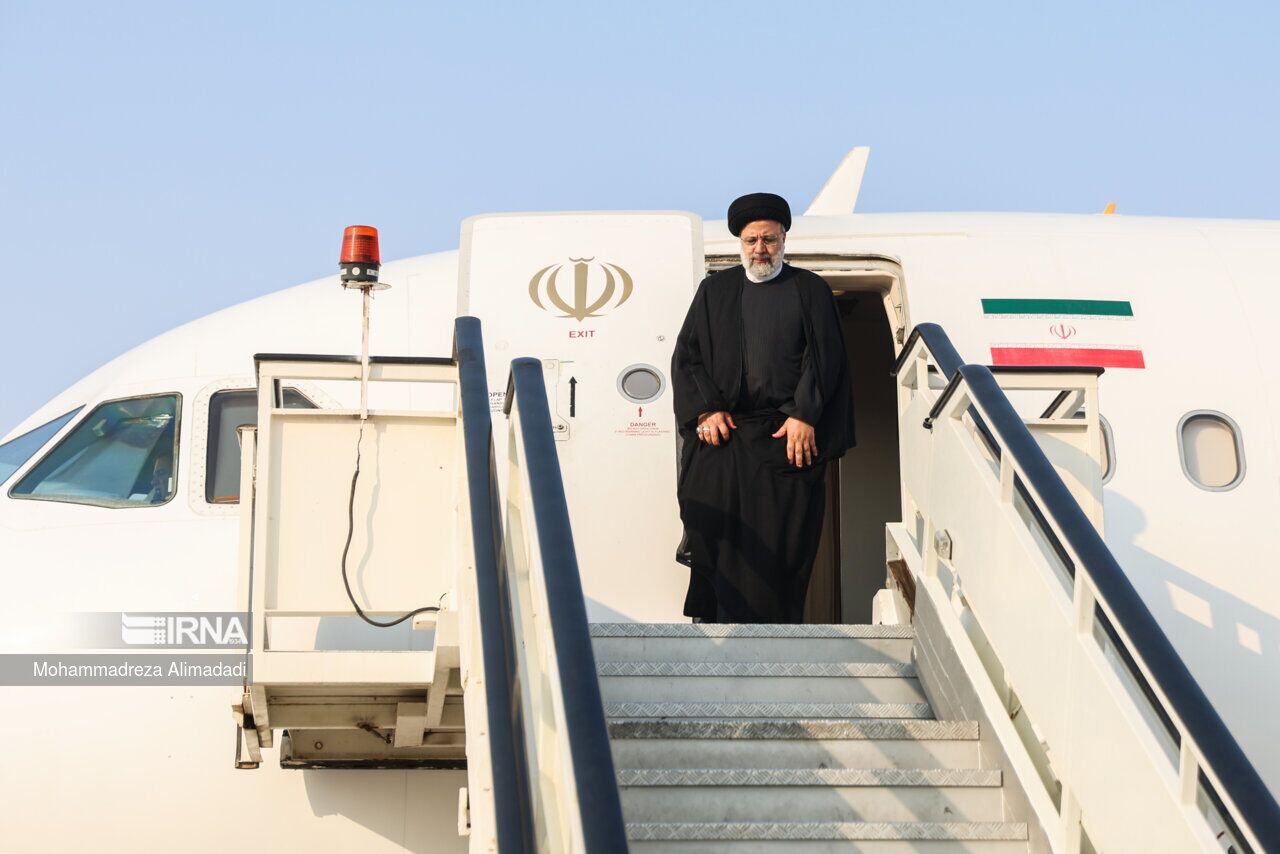 Le président iranien Ebrahim Raïssi se rend au Tadjikistan et en Ouzbékistan