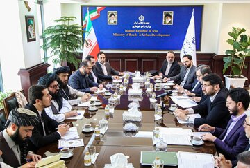همکاری‌های ایران و افغانستان در حوزه حمل و نقل گسترش می‌یابد