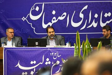 استاندار اصفهان: عملکرد بانک‌ها در حمایت از طرح نهضت ملی مسکن ضعیف است