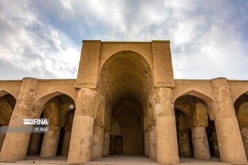 Mosquée Tarikhaneh de Dāmghān