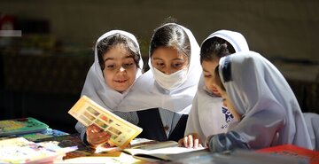 نمایشگاه تخصصی کتاب کودک در یزد گشایش یافت