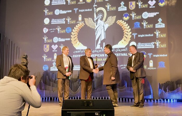 ۲ جایزه مهم در ۲ شب متوالی برای «لوتریا»