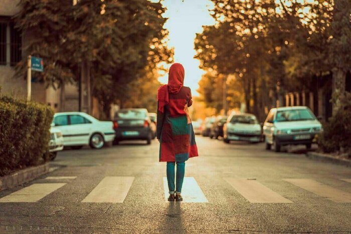 170724819 اشتغال و معیشت؛ دو چالش عمده دختران مجرد دهههای ۵۰ و ۶۰