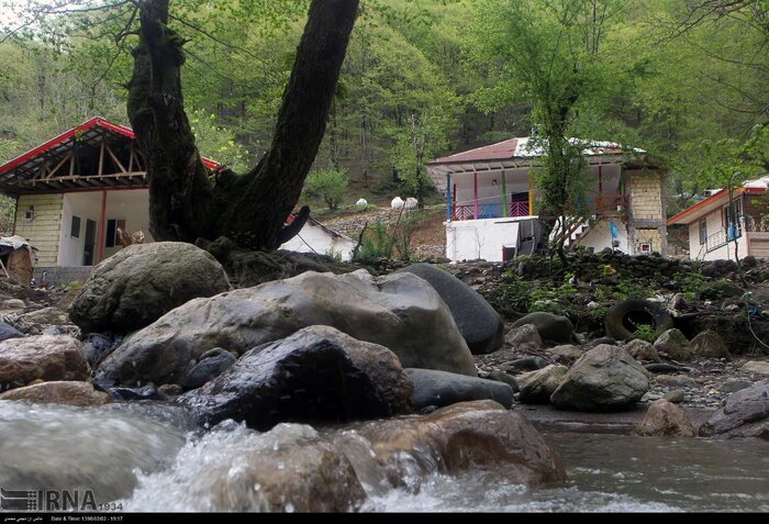 وزیر کشور: صدور مجوز احداث رستوران در حریم رودخانههای مازندران شد