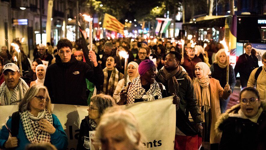 France - Perpignan  : des manifestants défilent pour un cessez-le-feu à Gaza