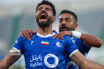 Esteghlal beats Tractor at PGPL