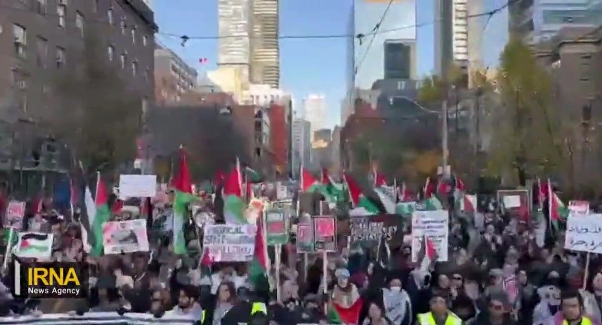 Manifestation massive à Toronto au Canada en soutien à Gaza