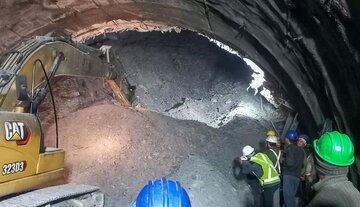 مرحله جدید عملیات نجات ۴۰ کارگر هندی محبوس در تونل