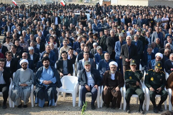 پرسنل نیروی انتظامی برای آرامش مردم جان خود را فدا میکنند