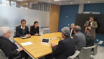 AmirAbdollahian rencontre le Secrétaire général adjoint de l’ONU aux affaires humanitaires à Genève
