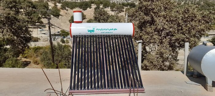 نصب ۲۹ آبگرمکن خورشیدی در اراضی و مناطق روستایی و جنگلی فارس
