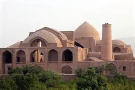 اردستان رتبه هفتم استان اصفهان در تاسیسات گردشگری را داراست