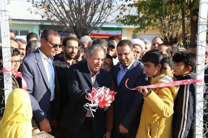 چه طرحهایی در سفر رییسجمهور به چهارمحال و بختیاری بهرهبرداری شد؟