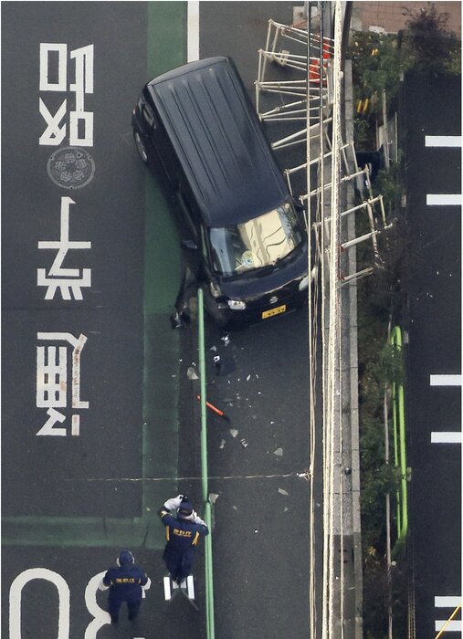 برخورد یک خودرو به ورودی سفارت رژیم صهیونیستی در توکیو