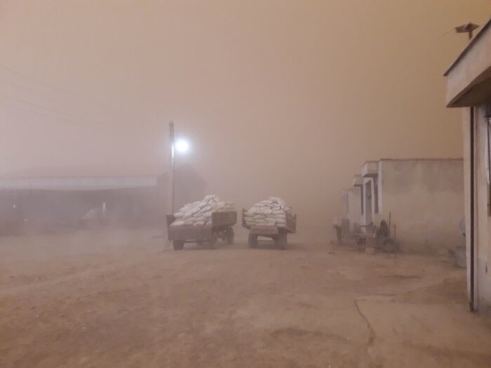 گرد و غبار شدید چرخشی استان گلستان را در برگرفت + فیلم و عکس