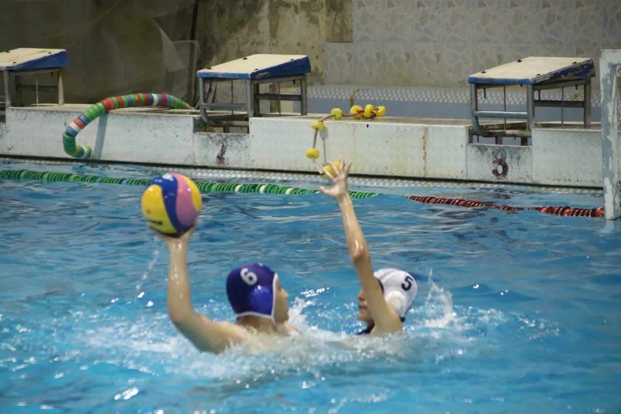 پیروزی قاطع تیم جوانان واترپلوی زنجان بر نفت و گاز گچساران