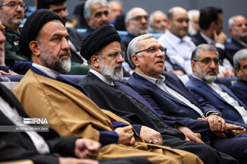 Raisi inaugurates Imam Khomeini Hospital in  Tehran's Shahriar