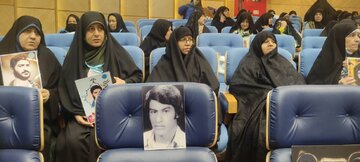 گردهمایی خواهران شهدای جهان اسلام در مشهد برگزار شد
