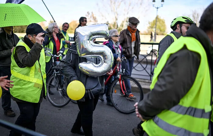 France : Des Gilets jaunes rassemblés pour les cinq ans du mouvement