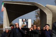 Funeral held for renowned Iranian critic, writer Eslami Nodooshan